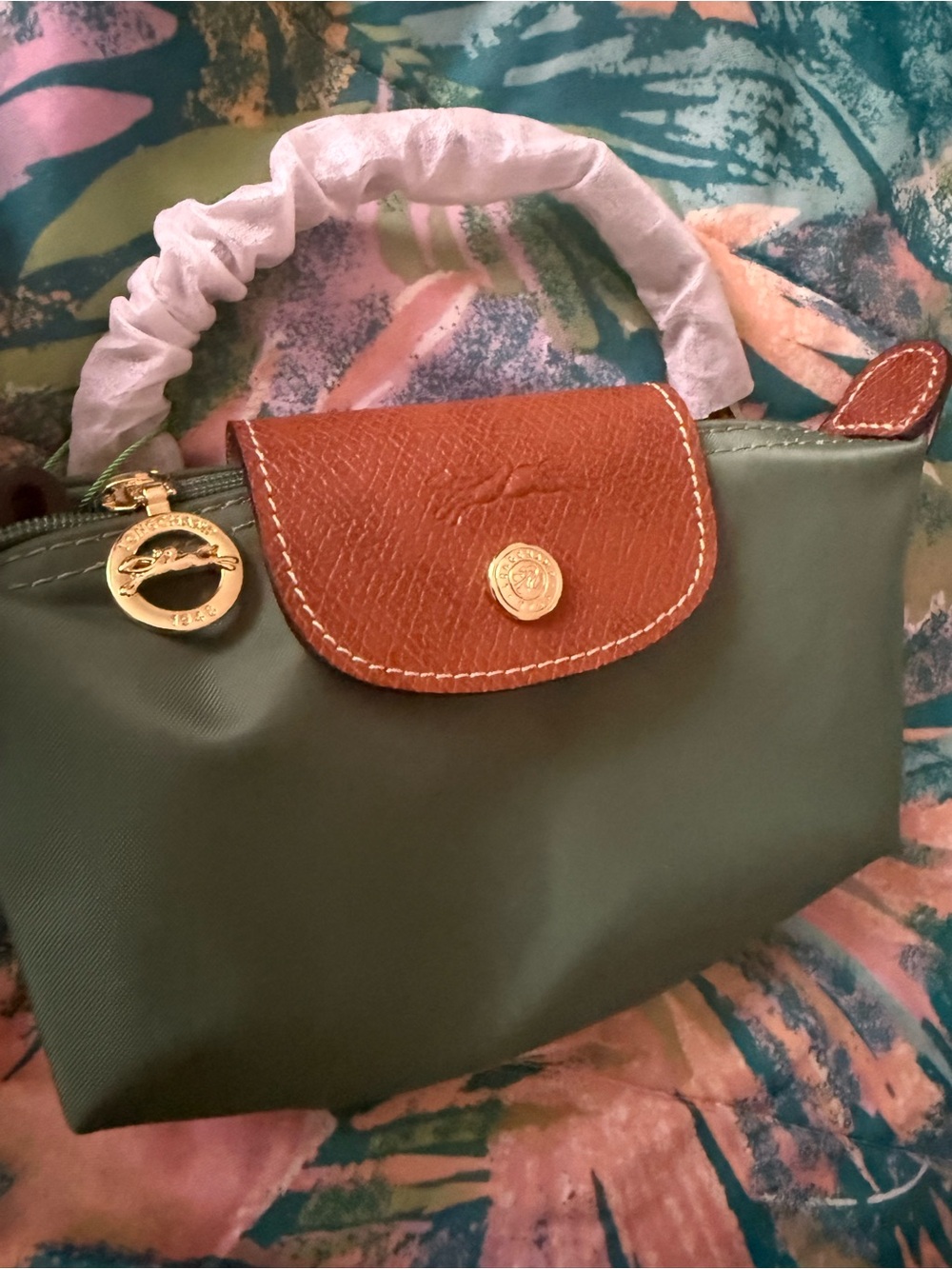 Longchamp Small Green Nylon Mini Bag with Brown Leather Trim - Picture 3 of 4